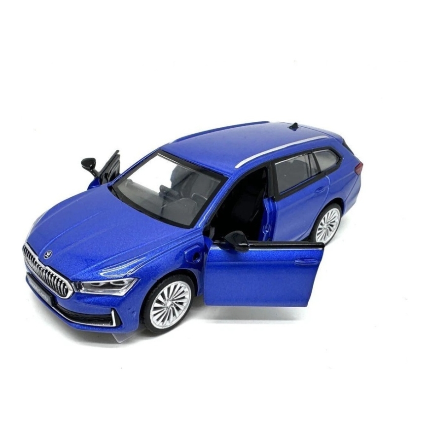 Pulio Auto msz 1/35 Škoda Superb Combi valguse ja heliga – 3