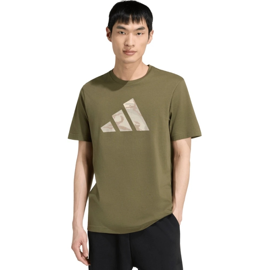Vīriešu T-krekls adidas Camo Three Bar Logo Graphic KT1685 (M)
