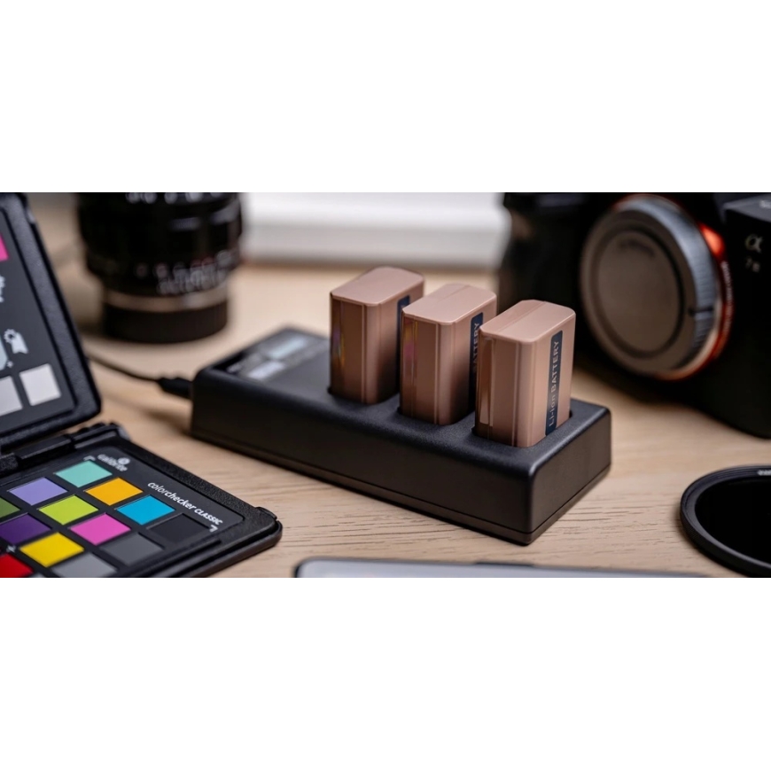 Зарядное устройство - Newell CD-USB-C Трехканальное зарядное устройство для аккумуляторов Canon LP-E6 USB-C, Micro USB, черное – 5