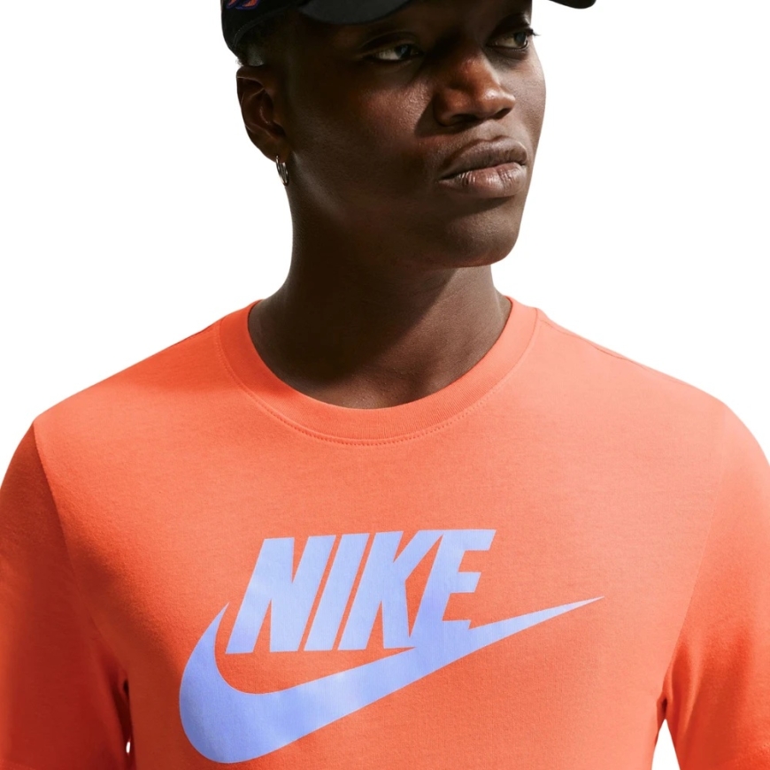 Men's T-shirt Nike Nsw Tee Icon Futura orange AR5004 835 (M) – 5