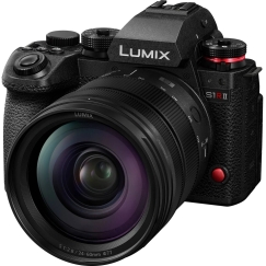 Panasonic Lumix S1R II + LUMIX S 24-60mm F2.8 (DC-S1RM2AK9) (DC-S1RM2) (S-E2460)