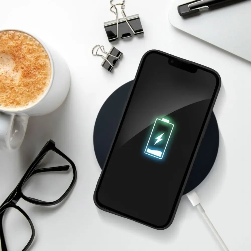 Soft чехол для телефона iPhone 17 чёрный – 2