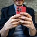 SILICONE MAG COVER telefoni ümbris MagSafe toega iPhone 16 punane