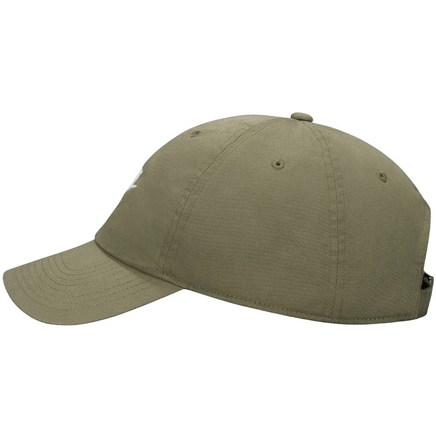 Nike Club olīvu cepure ar vizieri FB5368 222 (S/M) – 2