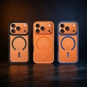 ROAR Mag Bumper -puhelinsuojus MagSafe-tukena iPhone 15 Pro Max:lle, oranssi ROAR Mag Bumper -puhelinsuojus MagSafe-tukena iPhone 15 Pro Max:lle, oranssi