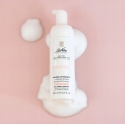 BioNike Defence valymo minkštinantis valomasis putos, 150 ml BioNike Defence valymo minkštinantis valomasis putos, 150 ml