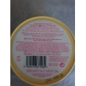 Umberto Giannini Banana Butter hiustenhoitotiiviste, palauttava ja pörröisyyttä vähentävä, 200 ml