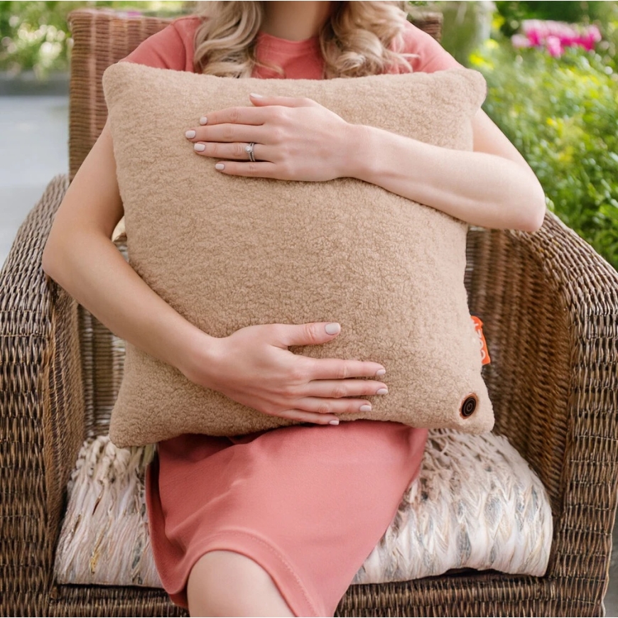 Bodi-Tek COZY Silta komforta spilvens 45 x 45 cm, gaiši brūns – 3