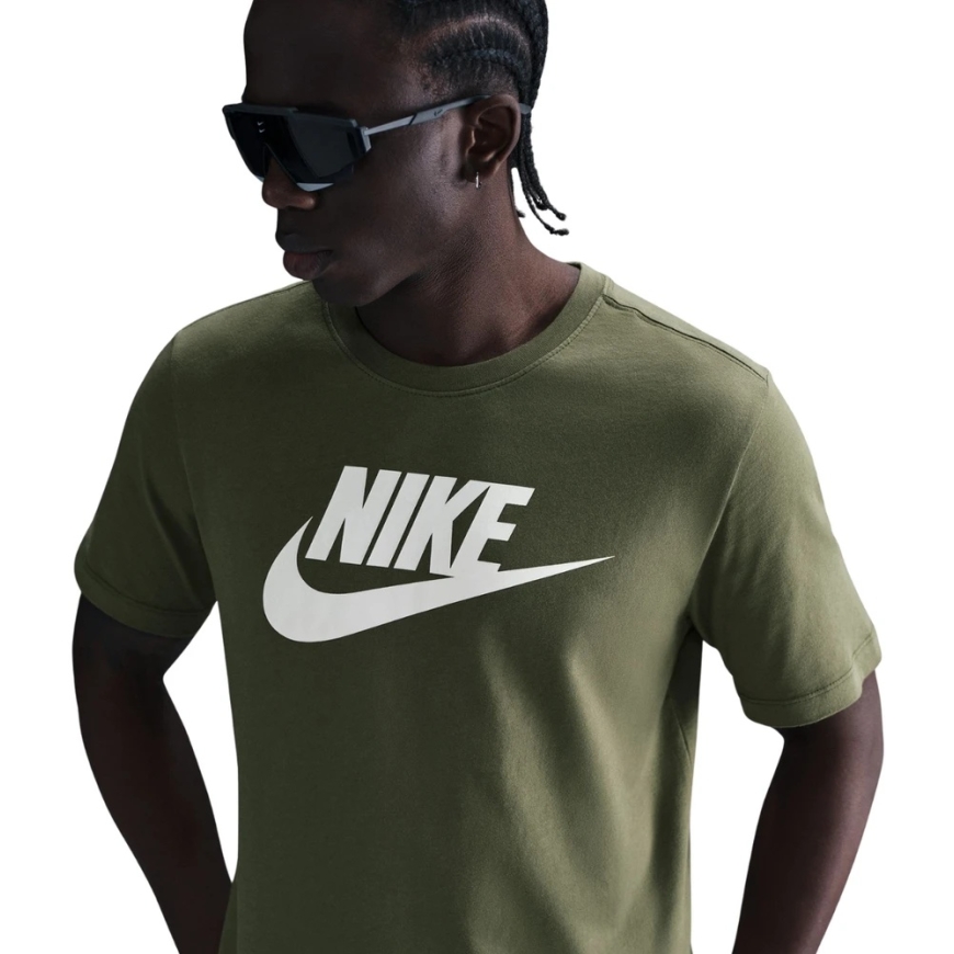 Vīriešu T-krekls Nike Sportswear olīvzaļš AR5004 222 (L) – 5