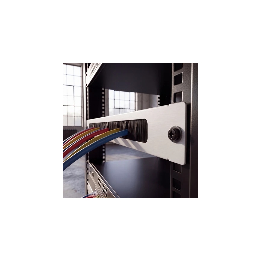 Spacetronik SPR_RA32W 19-tolline 1U harjaspaneel – 3