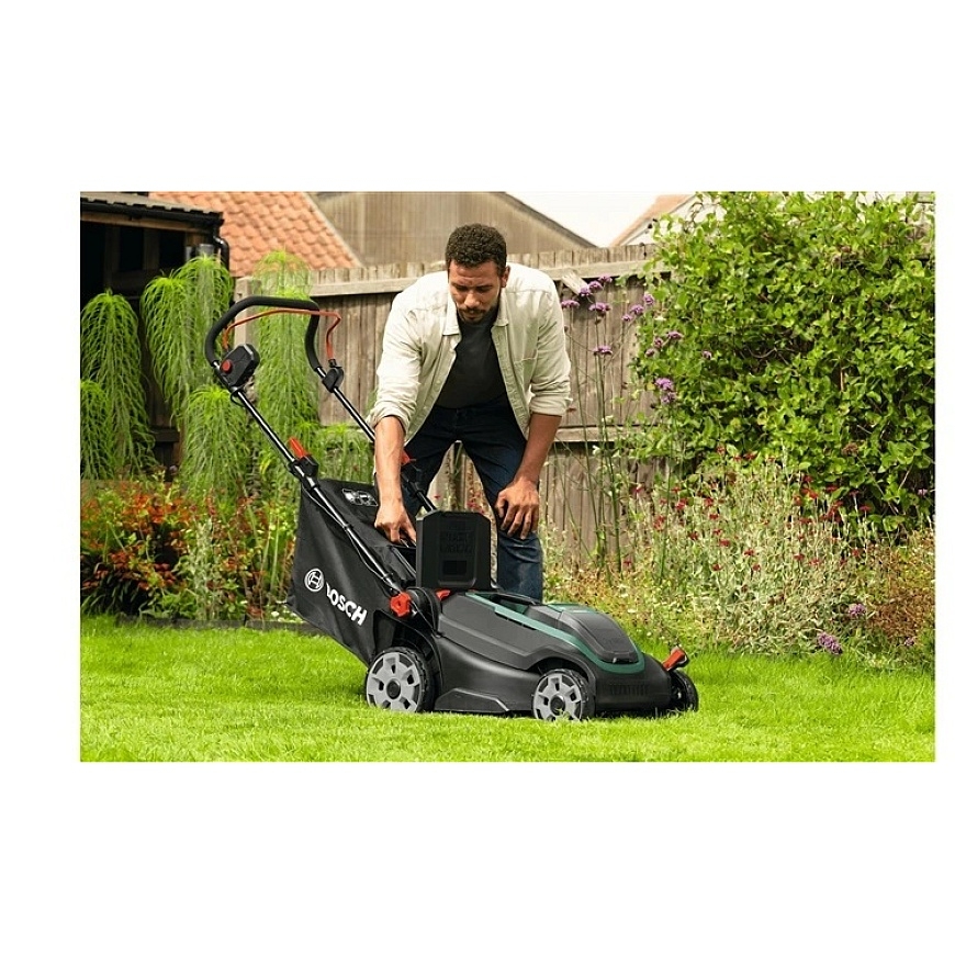 BOSCH akumuliatorinė vejapjovė ROTAK18V2-43, 2x18V, 2x4,0 Ah – 4