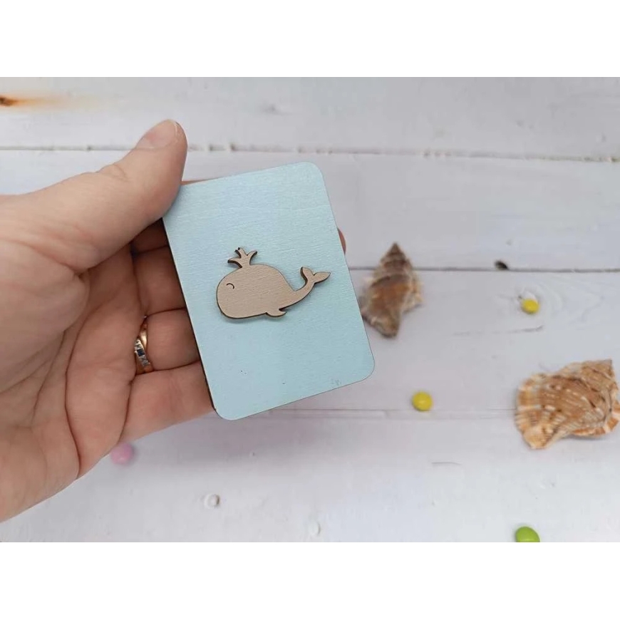 Kind Fox by Wizardi Yuliya Ausianikava ind. veikla pgl. pazyma Nr. 1201908 Medinis adatos dėklas. Banginis. KF056/38 – 4