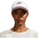 Kepurė su snapeliu Nike Club balta ir-violetinė FB5368 104 (S/M) Kepurė su snapeliu Nike Club balta ir-violetinė FB5368 104 (S/M)