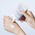 Isntree – Loomulik hüaluroonhappe päikesekaitsekreem – SPF50+ PA++++ – 50 ml