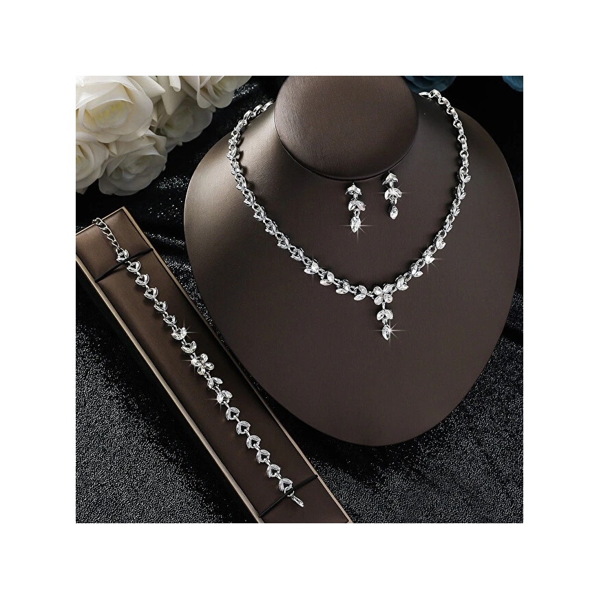 Troli Aroomi neelav kristallidest ehtekomplekt (kaelakee, käevõru, kõrvarõngad) – 3