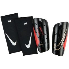 Jalgpallikaitsed Nike Mercurial FlyLite SuperLock must DN3608 011 (S)