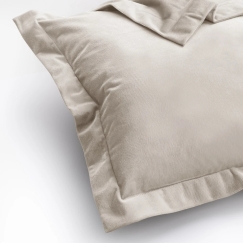 Samettityynynpäällinen AmeliaHome 45 × 45 cm, hiekanvärinen