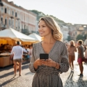 Camshield Soft -puhelintasku iPhone 13 Pro Max:lle punainen (kameran linssin suojaus) Camshield Soft -puhelintasku iPhone 13 Pro Max:lle punainen (kameran linssin suojaus)