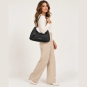 Черная хобо-сумка Valentino Bags VBS8NQ07TWIGRE