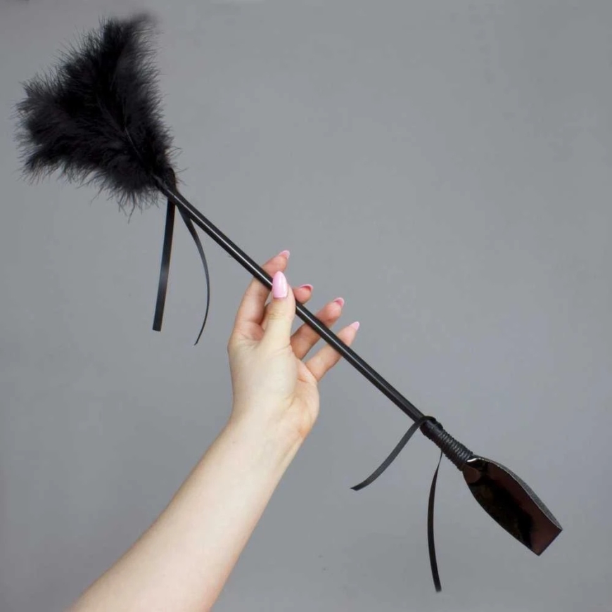 "Secret Play Duster & Black Whip" (black) – 5