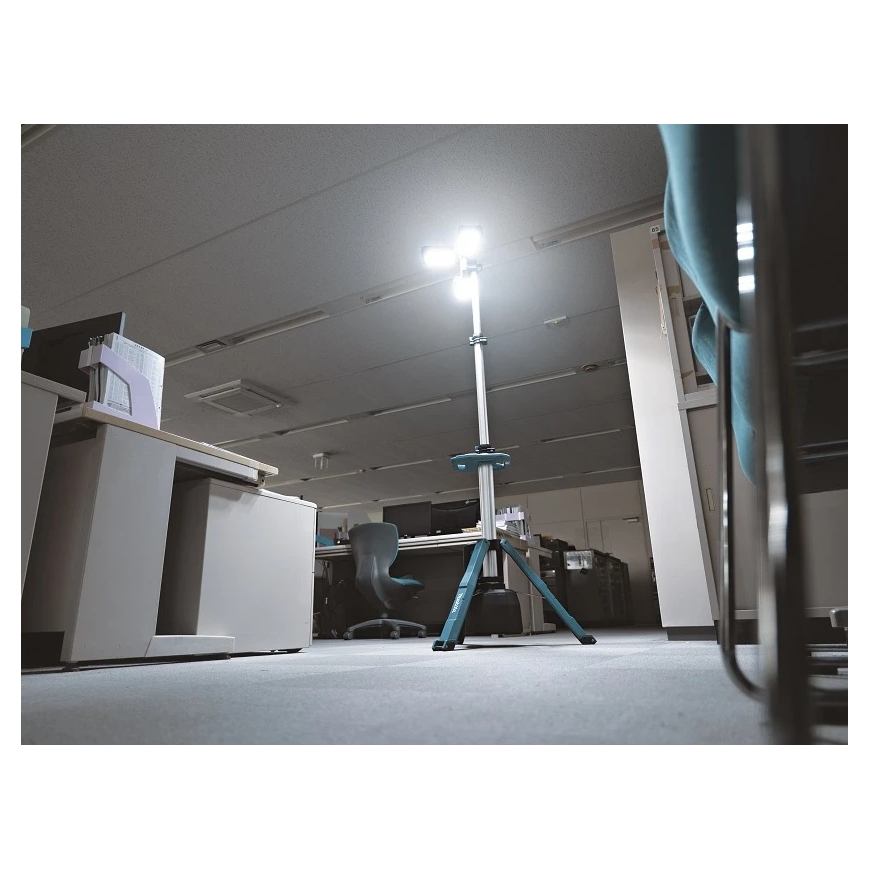 Makita Akumuliatorinis XGT® / LXT® teleskopinis darbinis žibintas ML014G 40Vmax / 18V • 15000 lm – 2