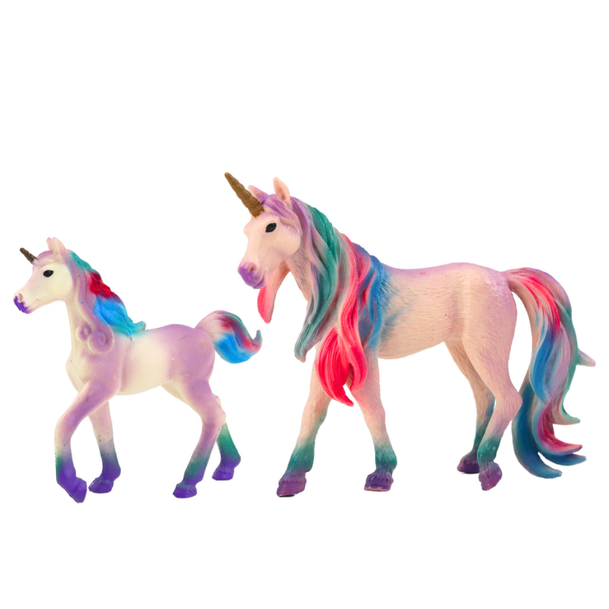 Kolekciju violetas vienradžu figūriņas – 2