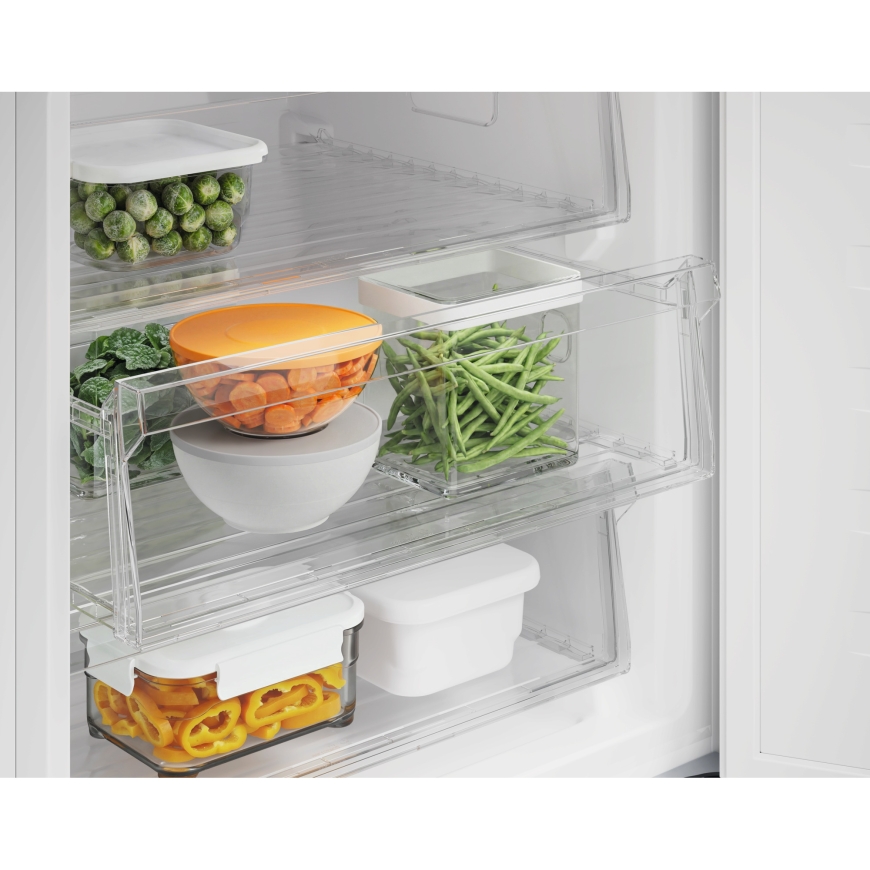 Electrolux LYL3LE82R built-in refrigerator freezer – 3