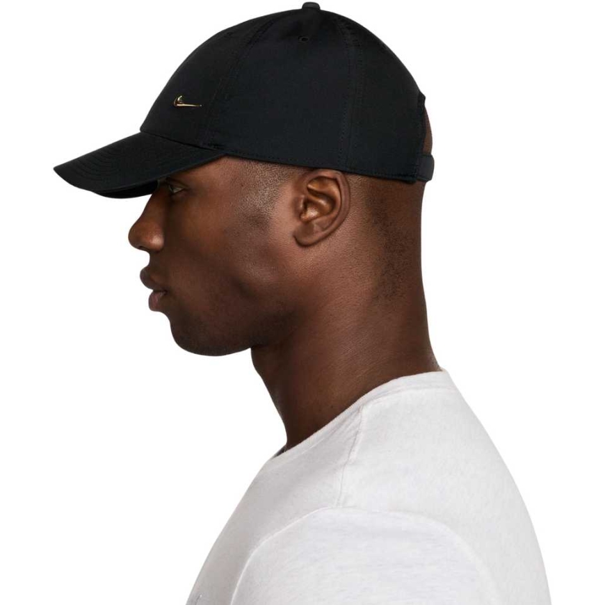 Nike Dri-FIT Club musta lippis visiirillä FB5372 011 (S/M) – 5
