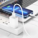 HOCO X88 andmeedastus- ja laadimiskaabel | USB-A kuni Lightning | 12W | 1m | valge HOCO X88 andmeedastus- ja laadimiskaabel | USB-A kuni Lightning | 12W | 1m | valge