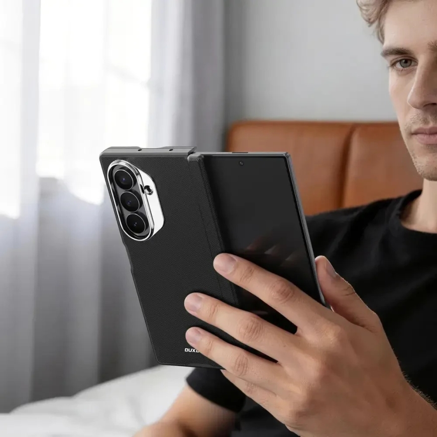 Dux Ducis Vyne MagSafe совместимый чехол для Samsung Galaxy Z Fold 8 Ultra – Черный – 3