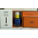Hermes Paris Nagų lakas 62 Bleu Electrique / Nude, 15 ml Hermes Paris Nagų lakas 62 Bleu Electrique / Nude, 15 ml