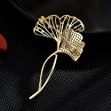 Troll Beautiful Gold Brooch with Ginkgo Biloba Gold Crystals Troll Beautiful Gold Brooch with Ginkgo Biloba Gold Crystals