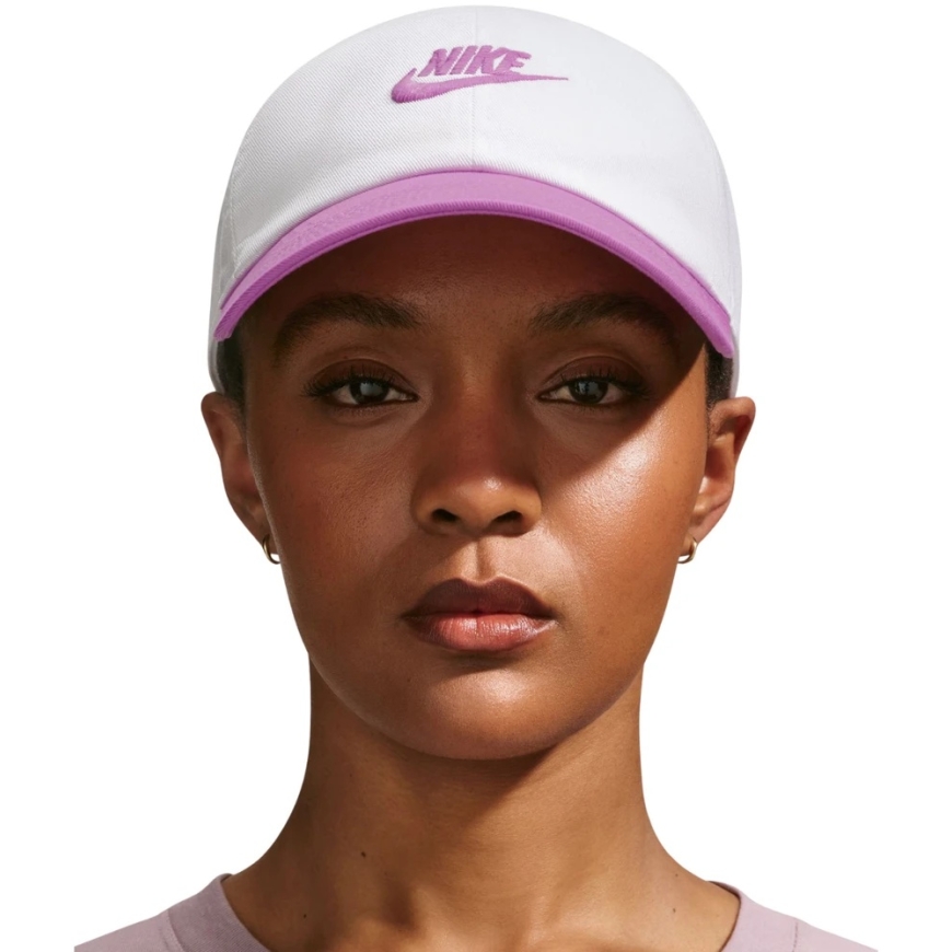 Nike Club Müts koos Visiriga Valge ja Roosa FB5368 103 (S/M)