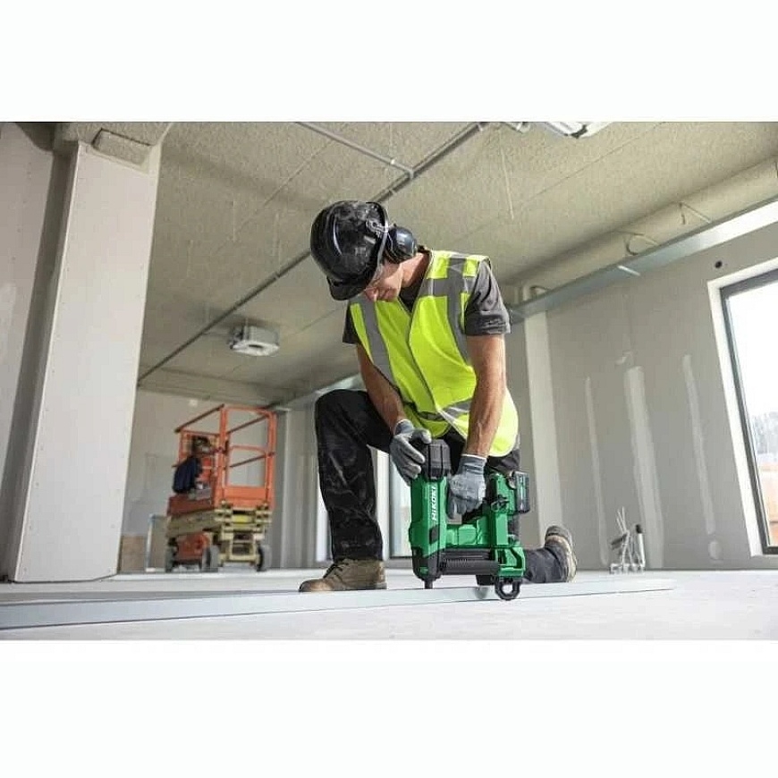 HiKOKI NC1840DAW3Z Cordless Concrete Nailer – 2
