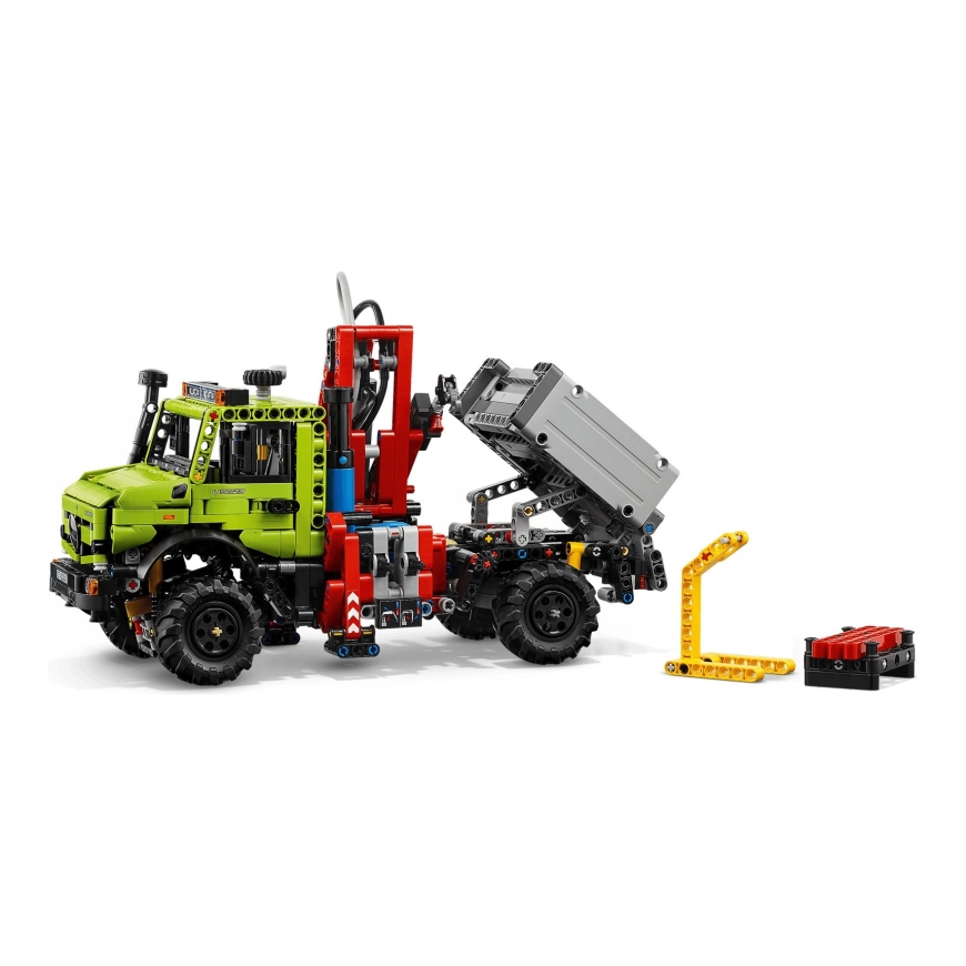 LEGO TECHNIC 42242 Mercedes-Benz Unimog U 5023 su kranu – 5