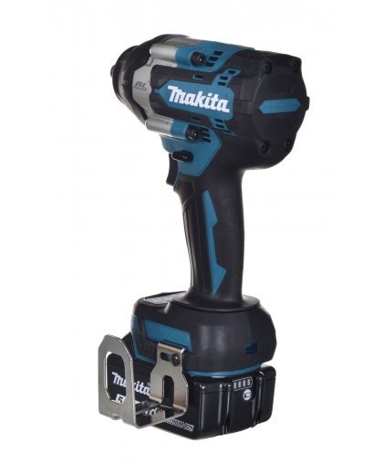Makita DTW700RTJ Akumuliatorinis smūginis veržliasukis 18V, 2x5,0Ah Li-ion, 700/1000 Nm, 1/2", LED, MAKPACK – 3