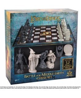 Lord of The Rings chess game