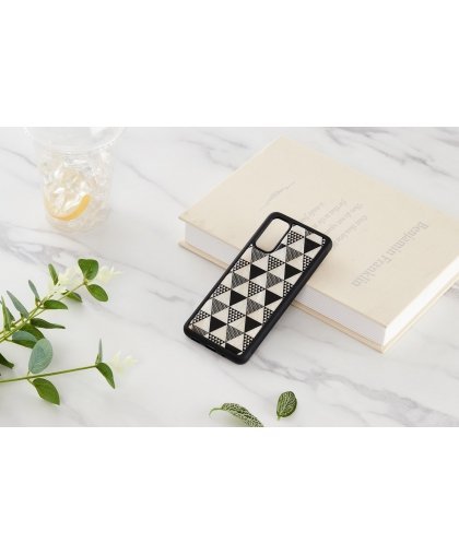 iKins case for Samsung Galaxy S20 pyramid black – 3