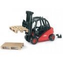 BRUDER keltuvas Linde h30d su 2 paletėmis, 02511 BRUDER keltuvas Linde h30d su 2 paletėmis, 02511