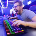 VERTUX Tactical Mechaninė gaming RGB klaviatūra VERTUX Tactical Mechaninė gaming RGB klaviatūra