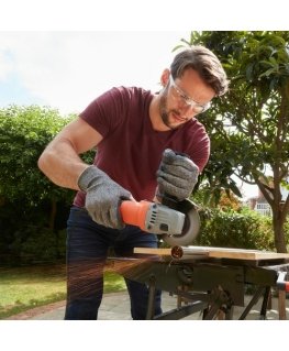 Black & Decker Black & Decker BEG010 angle grinder