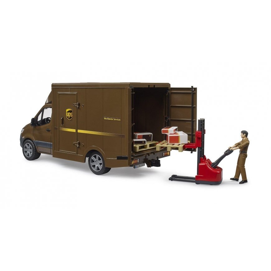 BRUDER MB Sprinter UPS with driver and accessories, 02678 – 10
