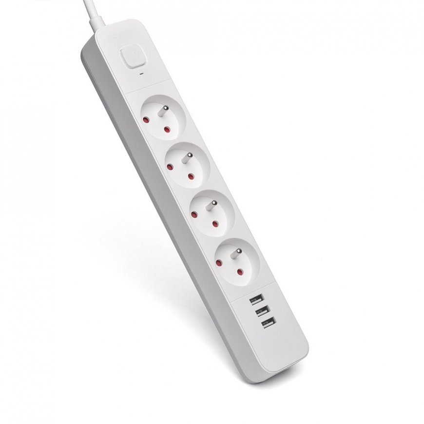SAVIO toitejuhe 4 pistikupesa ja 3 x USB-A 1,5 m valge LZ-12 – 6