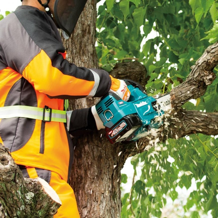 Makita UC004GZ Cordless chainsaw, 40Vmax XGT, BL-motor 350mm, 24.8 m/s. (TOP HANDLE) Without batteri – 4