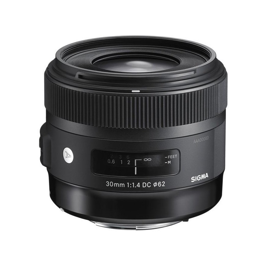 Sigma 30mm F1.4 DC HSM
