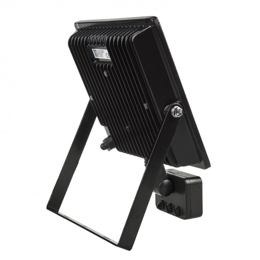 Maclean MCE650 CW LED floodlight with Maclean motion sensor, slim 50W, 4000lm, cold white color (600 – 2