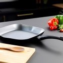 Russell Hobbs RH01861EU7 Crystaltech tall griddle 28cm Russell Hobbs RH01861EU7 Crystaltech tall griddle 28cm