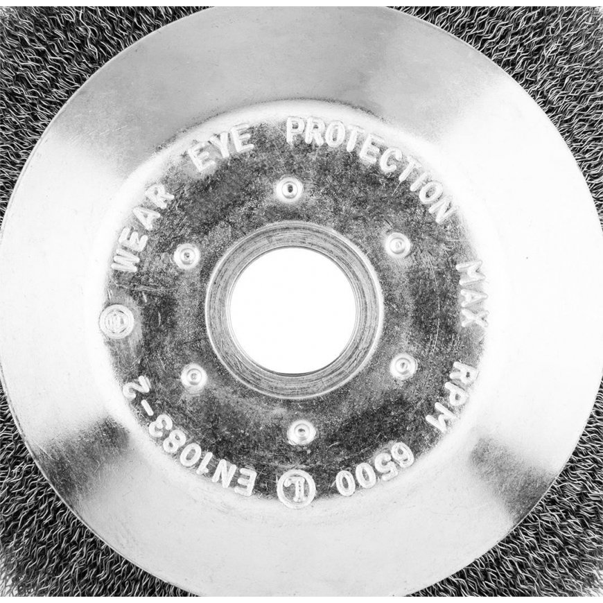 GRAPHITE Wire brush for brush cutter 200 x 25.4 mm, soft, wavy wires – 3
