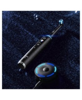 Oral-B BRAUN iOM10.1B4.2AD Cosmic Juodas dantų šepetėlis