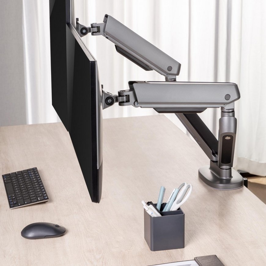 div class"int_ce_html"Holder for two NanoRS gaming monitors, RGB LED lighting, 17-32", max. 9kg, VES – 6